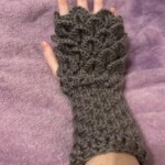 Dragon Scale Glove